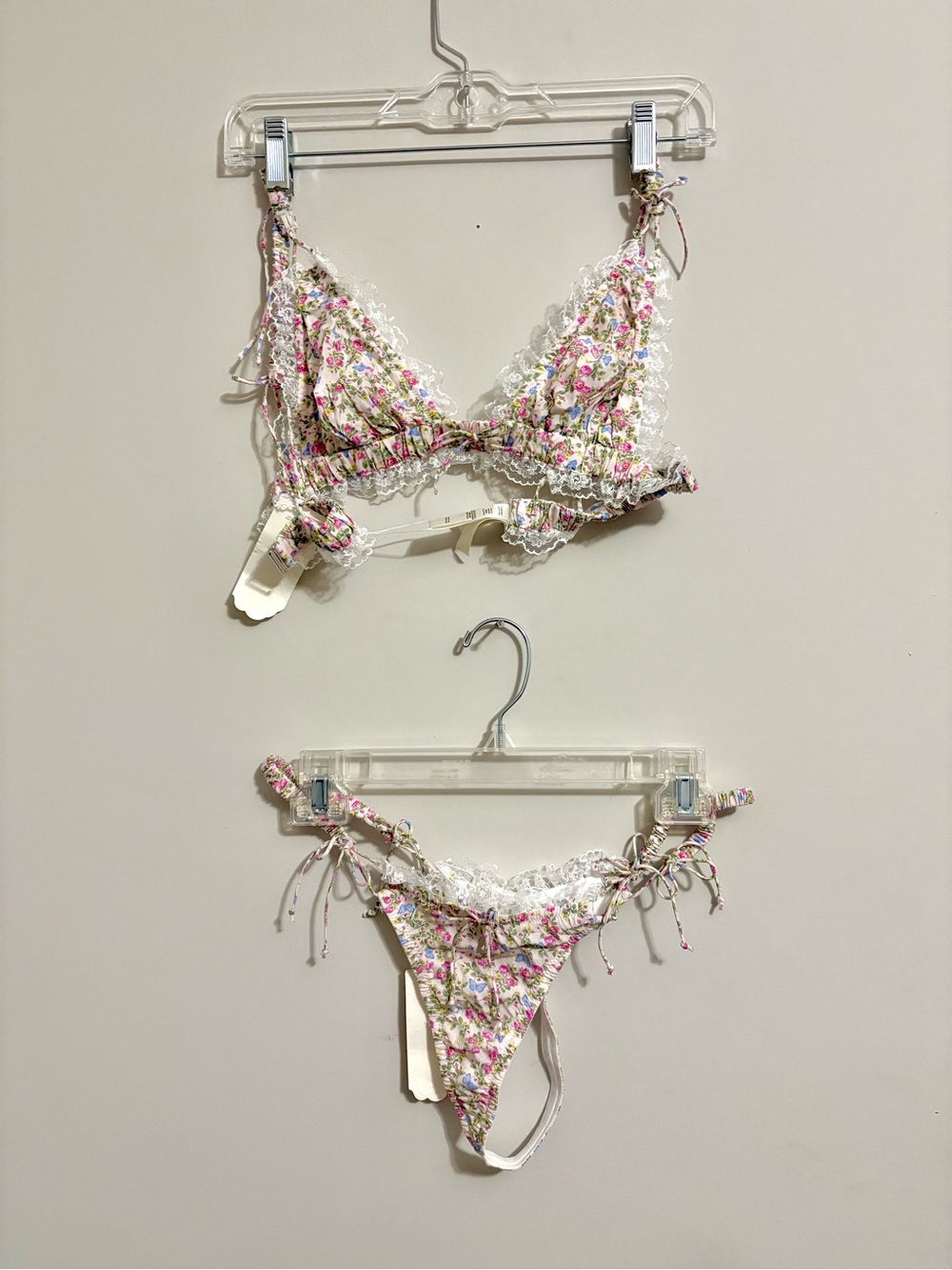 For Love & Lemons Cream Floral Tie-Side bralette and thong set size large